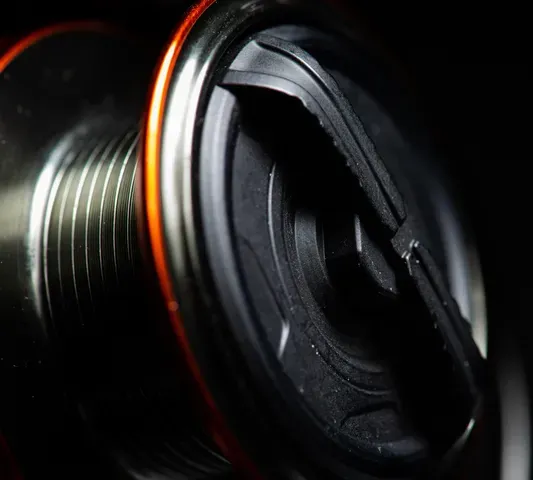 Savage Gear SG2 Spinning Reel 4000 690g 6  Aluminium