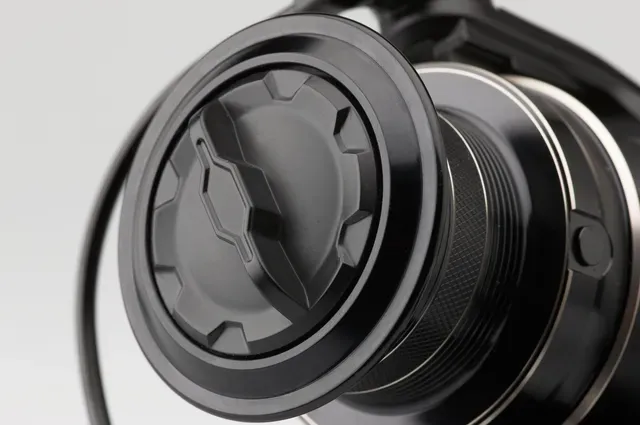 Prologic Fulcrum XD Spinning Reel 5000 587g 1.8kg 100cm 4.8:1