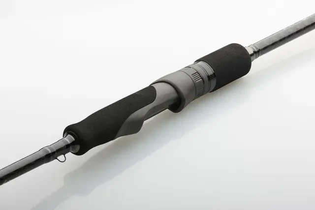 Savage Gear SGS6 Offshore Sea Bass Spinning Rod 2.21m 20–60g F