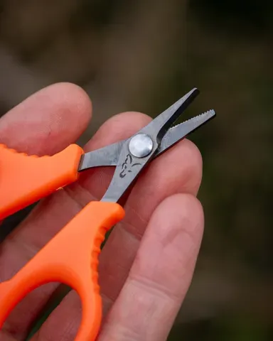 Fox Edges Titanium Braid Scissors Serrated