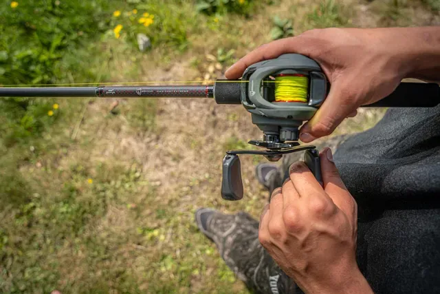 Fox Rage Warrior Pike Cast Ext 60–140g 2.30m 121cm