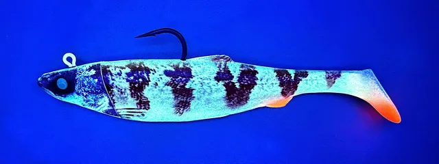 Savage Gear 4D Herring Big Shad Gummifische 18cm 112g Rosefish
