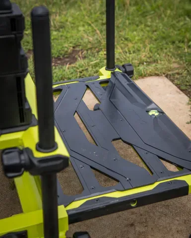 Matrix F25 Pro Swivel Seatbox Lime Edition 13.5kg 76.1cm Aluminium