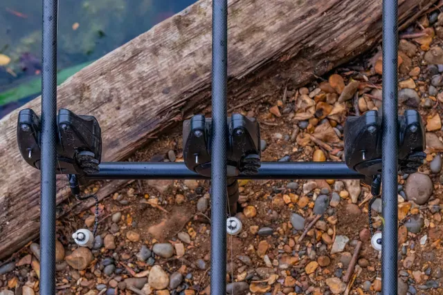 Fox Black Label QR Buzz Bar 3-Rod 23–26cm