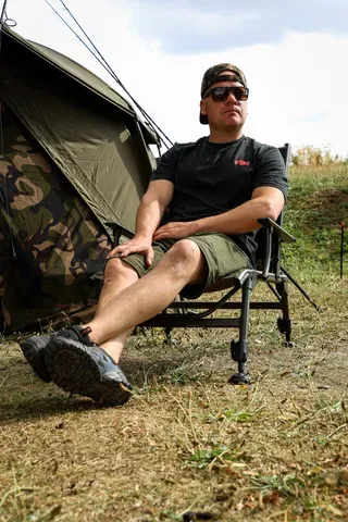 Fox Duralite Recliner Arm Chair 3.75kg 46cm 52cm 150kg