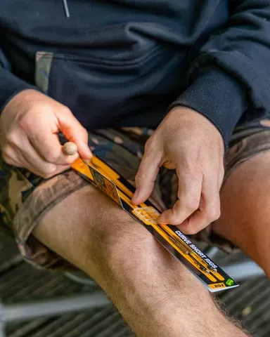 Fox Edges Curve Short Rig Size 4 11.3kg Camotex Semi Stiff