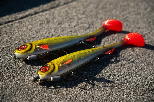 Fox Rage Super Slick Shad 23cm 97g UV Golden Prey