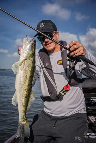 Fox Rage Warrior Zander Cast Casting Rod 2.10m 10–40g