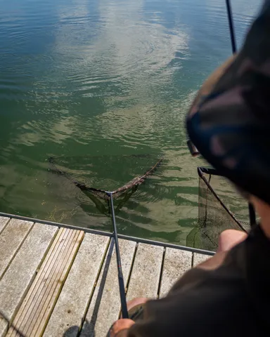 Fox Horizon X4S Landing Net 106.68cm Retractable