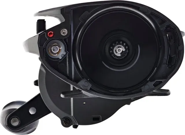 Abu Garcia Max 4 Baitcasting Reel LP-40 6.4:1 Right