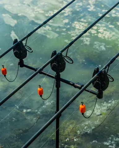 Fox Black Label QR Buzz Bar 3 Rod Adjustable 25–28cm Aluminium