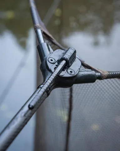 Fox Lever-lok Landing Net 243.84cm 106.68cm 2pc