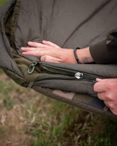 Fox Voyager XL 220cm 4 Season 100% Polyester