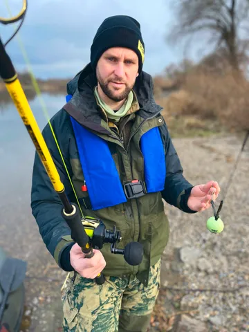 Black Cat Cast Baitcasting Reel 301 5.2:1 320g 12kg 66cm LH