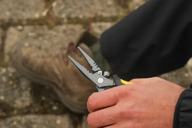 Black Cat Split Ring Pliers 17.8cm High Carbon Steel