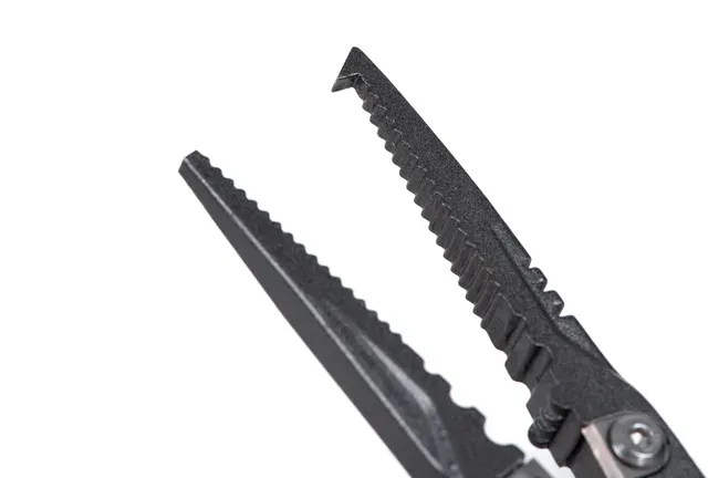 Fox Rage Belt Pliers 18.4cm Tungsten Carbide Side Cutters Serrated 420 Stainless Steel