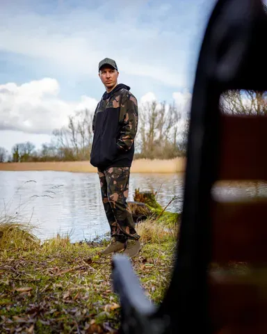 Fox LW Black Camo Split Zip Hoody M