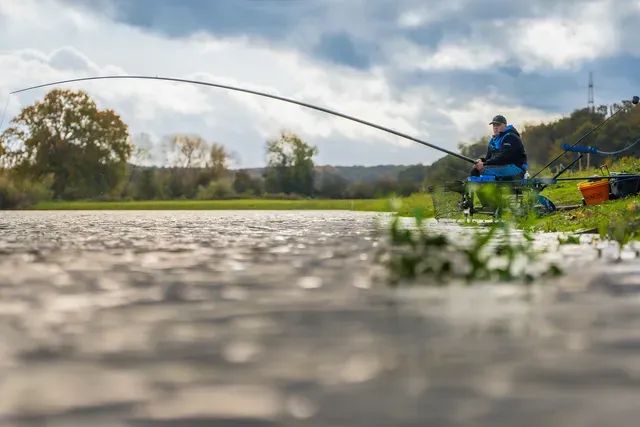 Preston Edge Monster Margin 9.5m Fishing Pole 789g