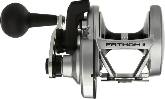 Penn Fathom II Lever Drag 25N 5.3:1 524g 14.9kg 91cm