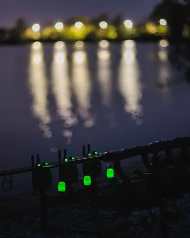 Fox Black Label Dumpy Halo Bobbin Green