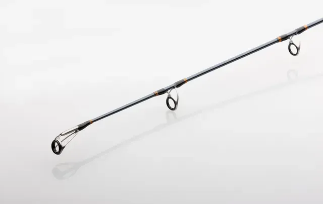 Penn Battalion Solid Offshore Baitcaster-Rute 2.23m 15–80g Fast