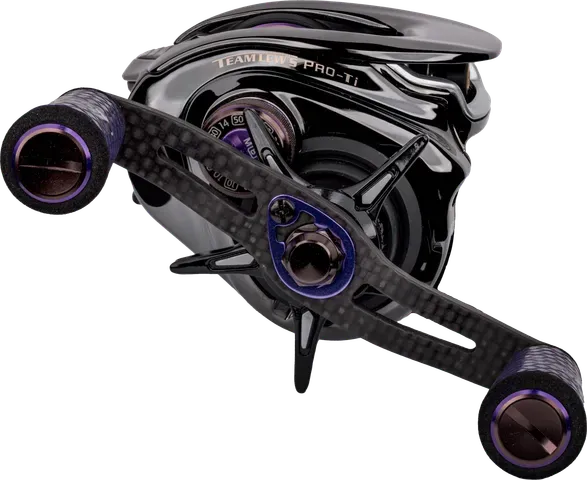 Lew's Team Lew's Pro Ti RHW Baitcasting Reel 7.5:1 Right