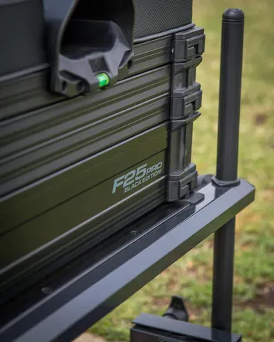 Matrix F25 Pro Seatbox Black Edition 13.5kg 76.1cm Aluminium