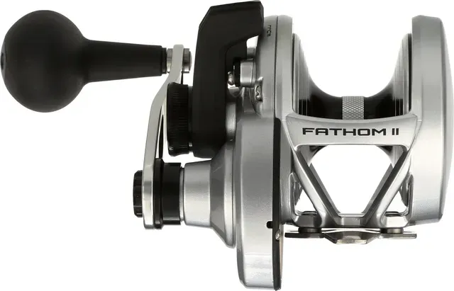 Penn Fathom II Lever Drag 25N 5.3:1 524g 14.9kg 91cm