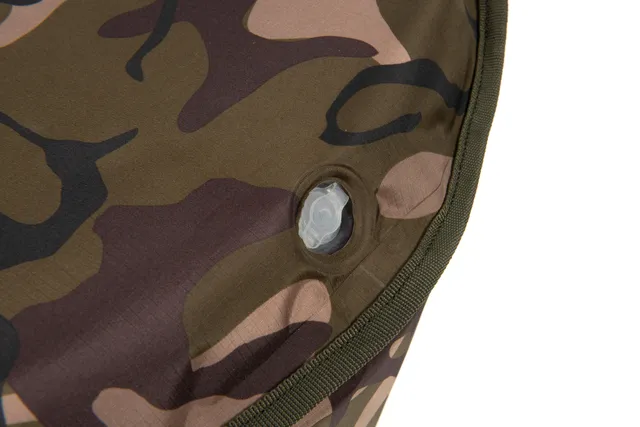 Fox Camolite Deluxe Welded Mat 117cm 57cm