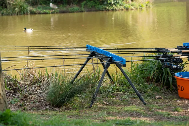 Preston Inception Pro Roost Deluxe 16 136cm