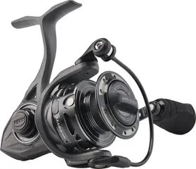 Penn Clash II Stationärrolle 3000 6.8kg 286g 89cm