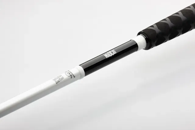 Madcat White Pellet Spinning Rod 3.15m 200–300g