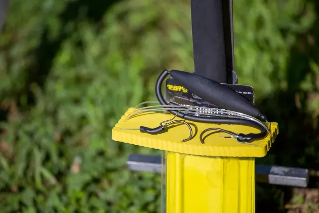 Black Cat Ready-made Rig 80cm #2/0 Worm Pop Up