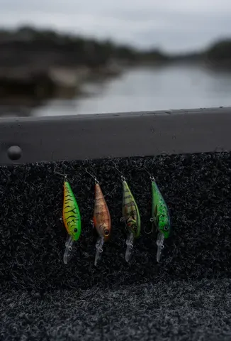 Salmo Rattlin' Executor SDR 7cm 1.5–3.9m 8g Hot Perch