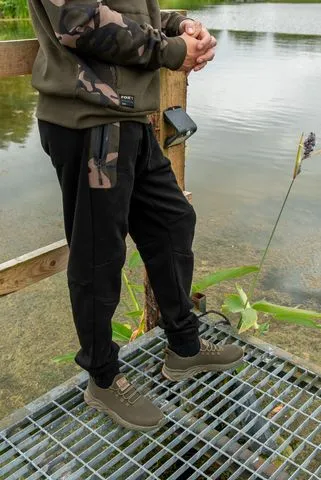 Fox Premium 310 Joggers Black Camo XL