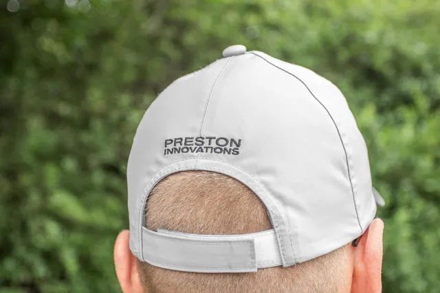 Preston Waterproof Cap Grau Polyester