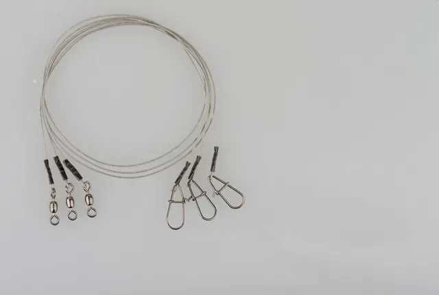 Savage Gear Carbon49 Trace 40cm 0.60mm 16kg 49-strand stainless steel wire coated with a strong carbon copolymer