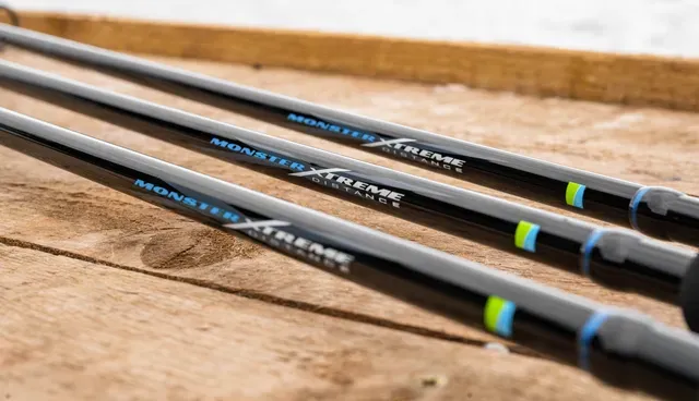 Preston Monster Xtreme Distance Feeder 3.8m 150g