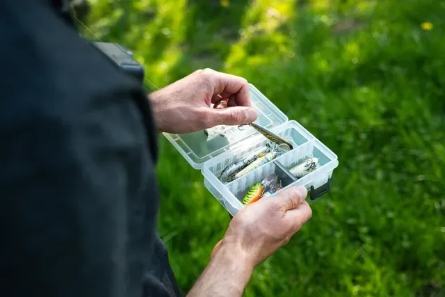 Fox Rage Box Mini Tackle Box 6 Compartments 15.5x9x4cm Clip-Fastening Plastic