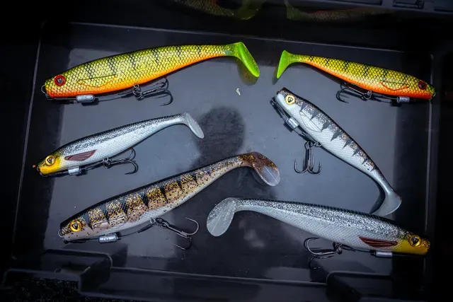 Fox Rage Pro Shad Loaded 14cm 24g Natural Perch