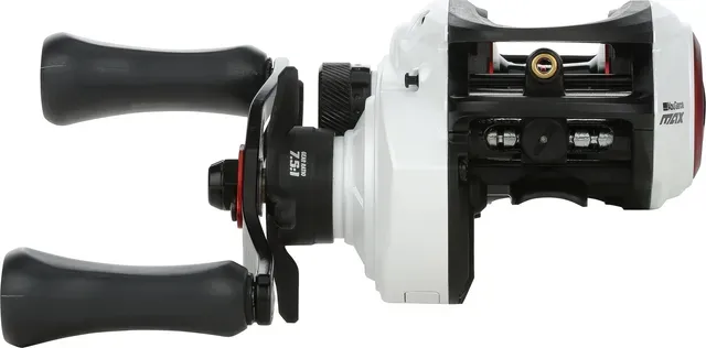 Abu Garcia Max Pro Low Profile Baitcasting Reel 7.5:1 Left
