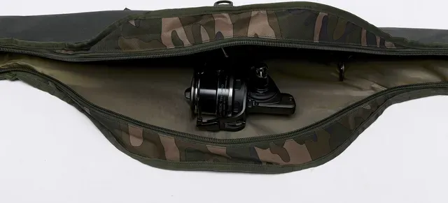 Prologic Avenger Padded Rod Sleeve 396cm 1 Rod