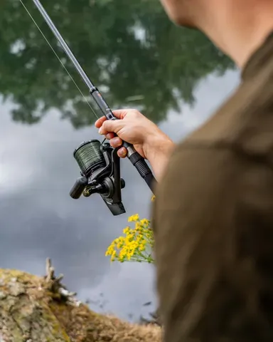 Fox 10000 XC Karpfenrolle 94cm 549g 4.9:1