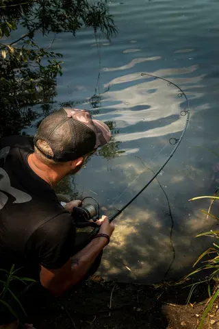 Fox EOS X Traveller Rod 2.44–3.05m 1588g