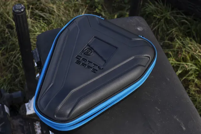 Preston Hardcase Catty Safe 30x21x8cm ABS