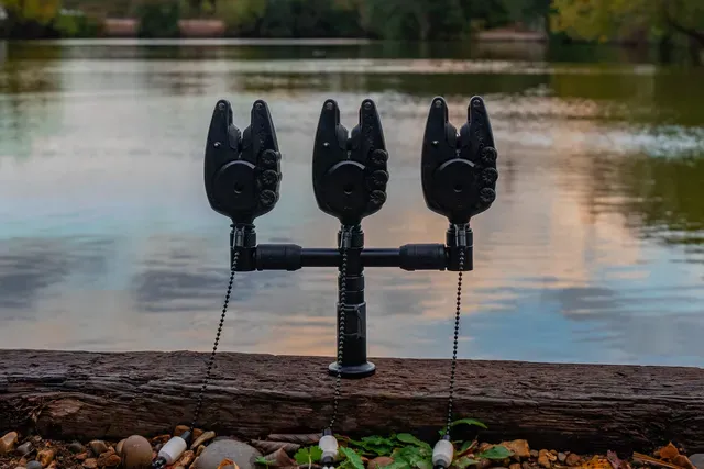 Fox Black Label Stage Stand & QR Insert Bankstick