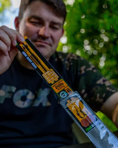 Fox Edges Wide Gape Camotex Semi Stiff Fertigrig #2 15.9kg