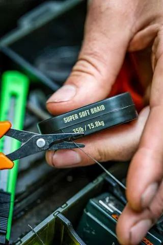 Fox Edges Titanium Braid Scissors Serrated