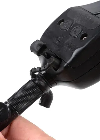 Fox Black Label Dumpy Halo Bobbin Red