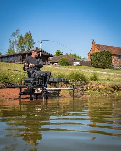 Matrix Horizon X Ultra Pro Commercial Feederrute 2.7m 40g 152g